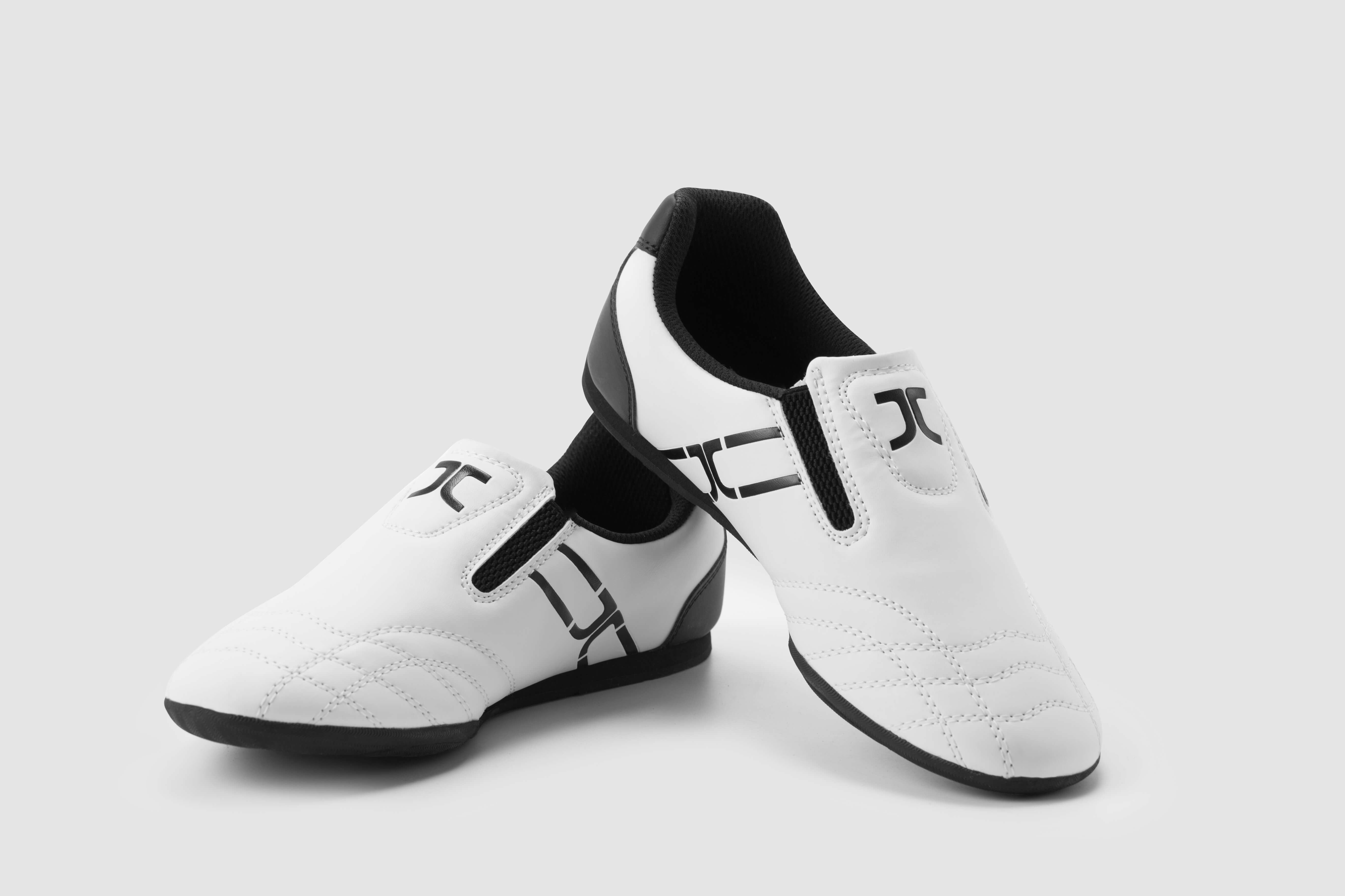 JC Kicks MK1 Taekwondo Shoes White Upper and Black Sole – IBEX